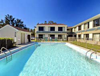 Howard Johnson Inn Pensacola Fl Extérieur photo